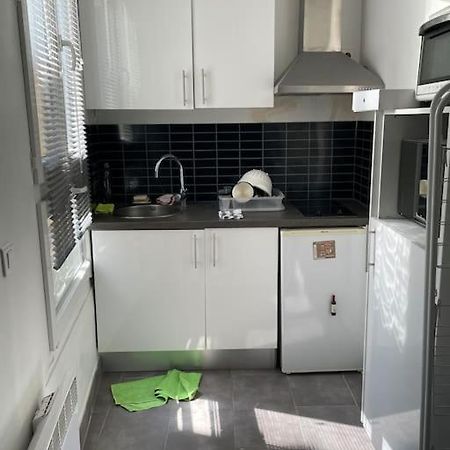 Paris 8Th, Bright, Very Good Location Apartamento Exterior foto