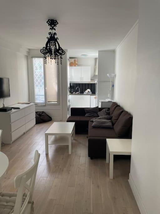 Paris 8Th, Bright, Very Good Location Apartamento Exterior foto